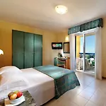 Bellevue 4* Бибионе