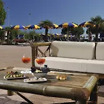 Bellevue Бибионе