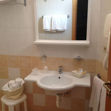 Hotel Bellevue 4*