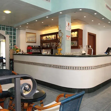 Bellevue Отель 4*